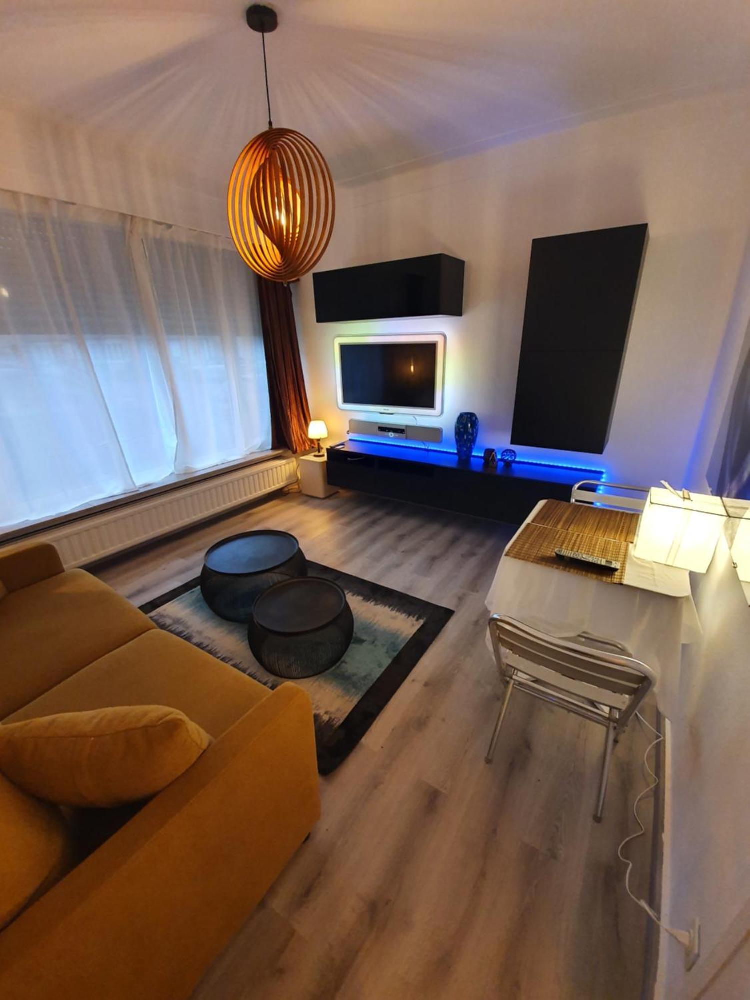 Antwerp Hideaway, Outside Of Low Emission Zone Exterior photo